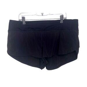 Lululemon black low rise shorts Size 10‎